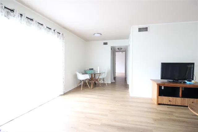 $1,250 | 507 Northwest 39th Road, Unit 112, Gainesville, FL 32607