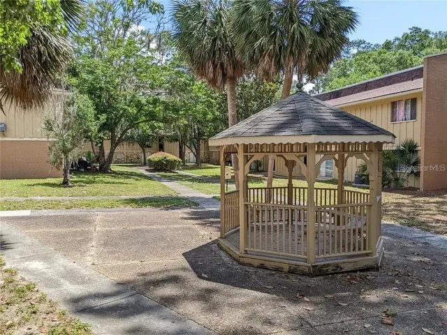 $1,250 | 507 Northwest 39th Road, Unit 112, Gainesville, FL 32607