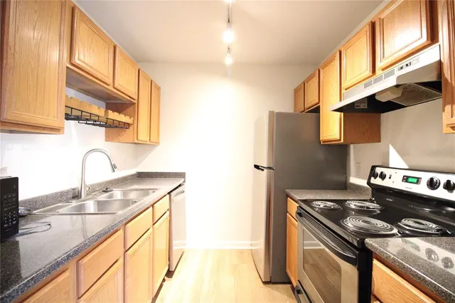 $1,250 | 507 Northwest 39th Road, Unit 112, Gainesville, FL 32607