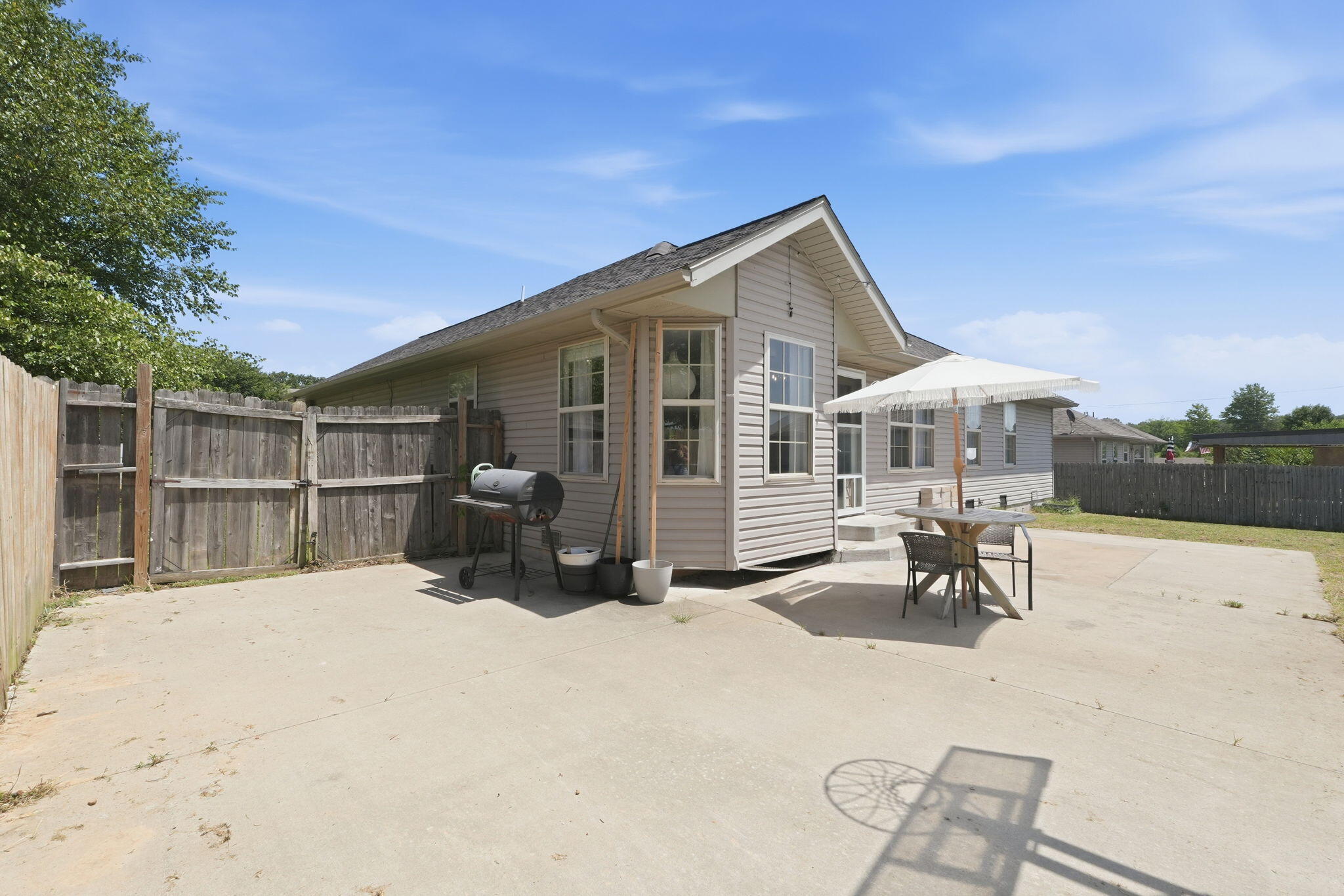 1127 Woodland Ridge Drive Monett, MO 65708 - Photo 22 of 26 22
