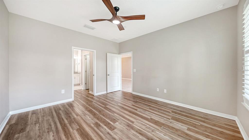 13702 Messina Loop, Unit 104 Lakewood Ranch, FL 34211 - Photo 27 of 71 Gallery Image 27