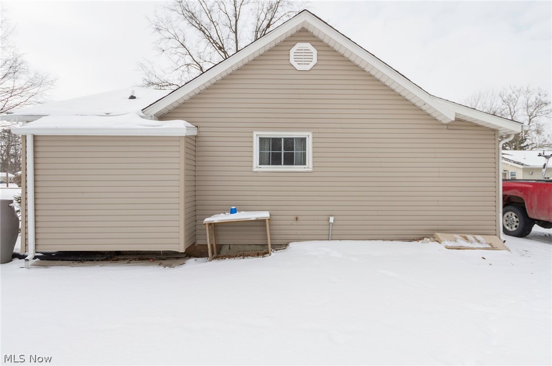 459 Annis Road Amherst, OH 44001 - Photo 28 of 34 Gallery Image 28