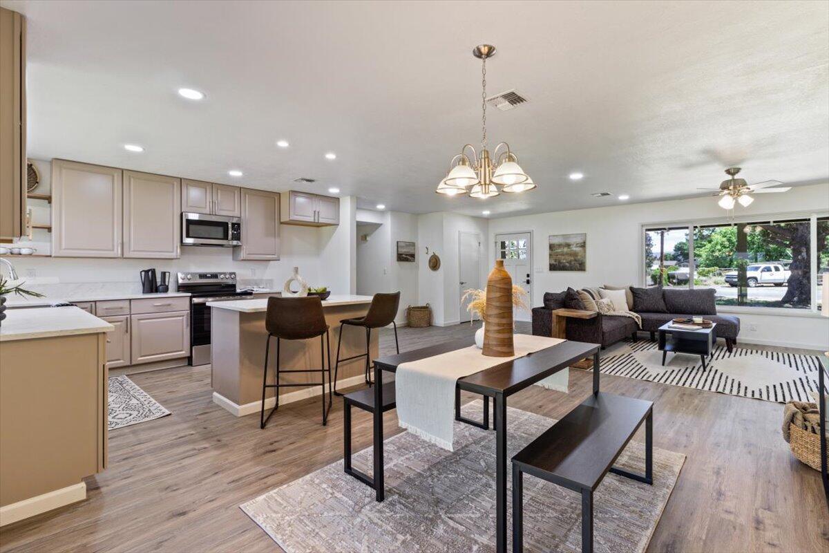 3395 Bursell Road Central Point, OR 97502 - Photo 14 of 45 Gallery Image 14