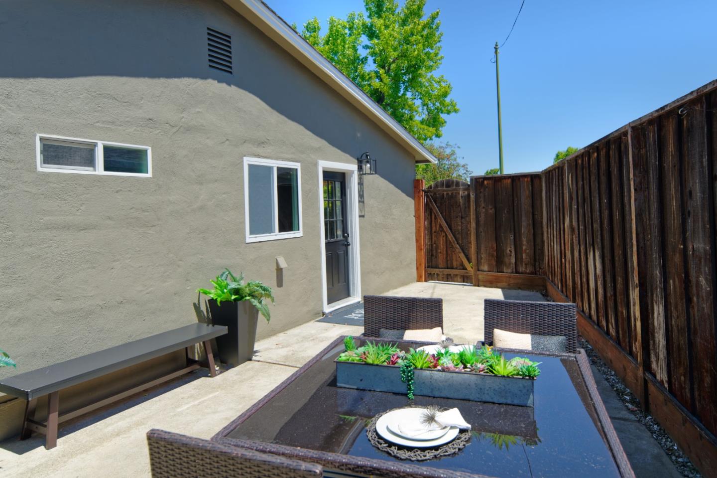 3247 Rama Drive San Jose, CA 95124 - Photo 16 of 29 Gallery Image 16