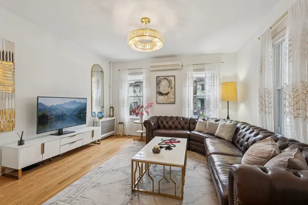 $1,479,000 | 31 47th Street, Weehawken, NJ 07086