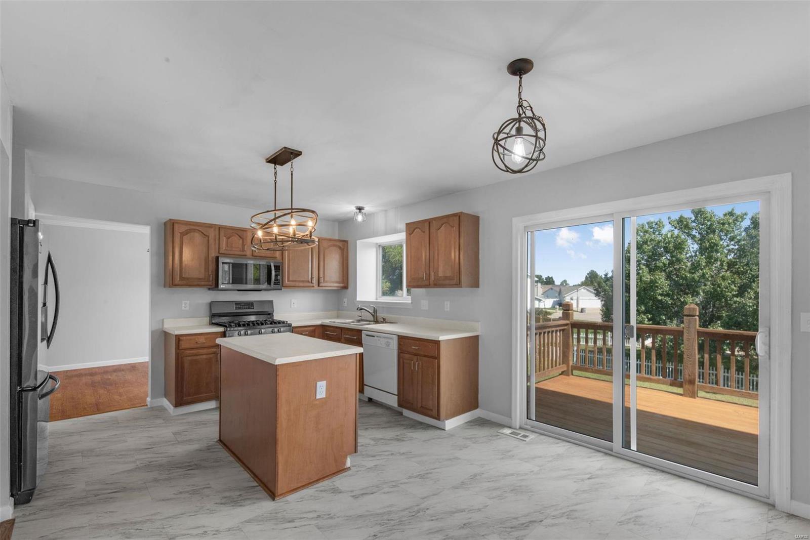 1172 Warm Winds Drive O'Fallon, MO 63366 - Photo 11 of 32