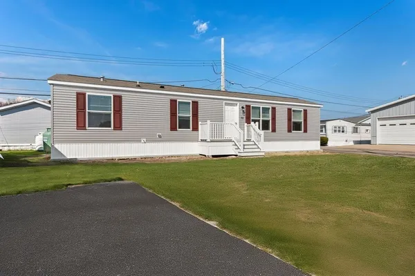 $235,900 | 131 Washington Street, Unit 50, Foxboro, MA 02035