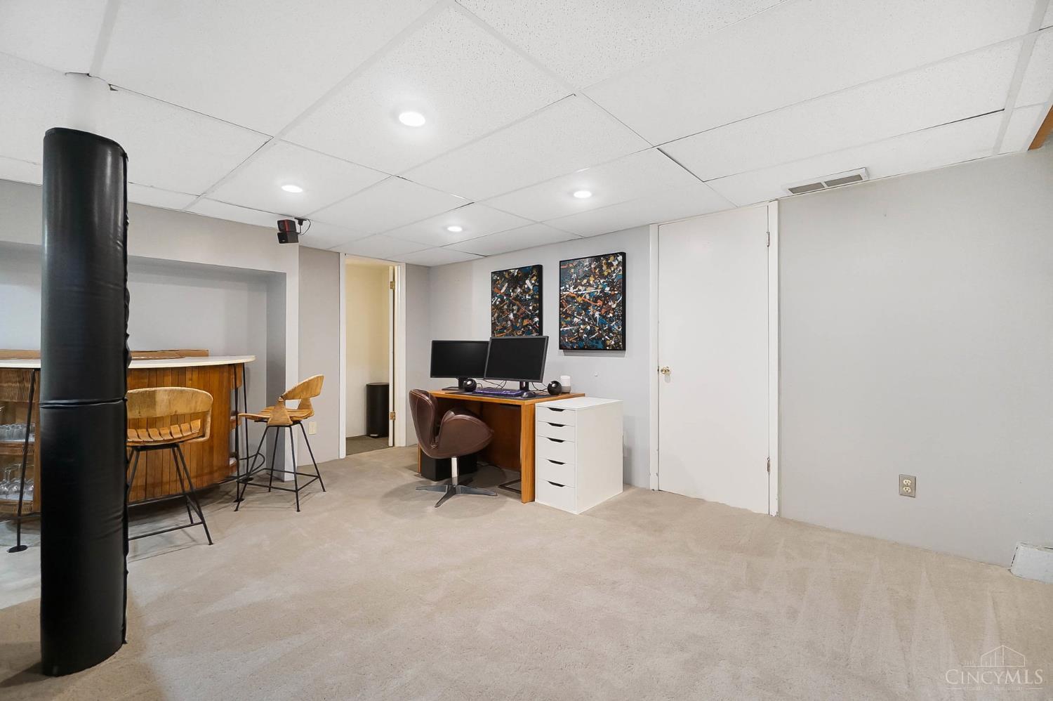 429 West Galbraith Road Cincinnati, OH 45215 - Photo 58 of 93