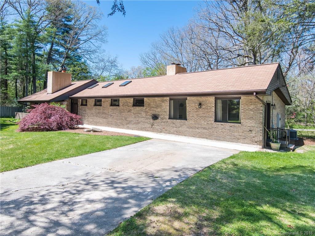 406 Balsam Road Hendersonville, NC 28792 - Photo 1 of 34 Gallery Image 1