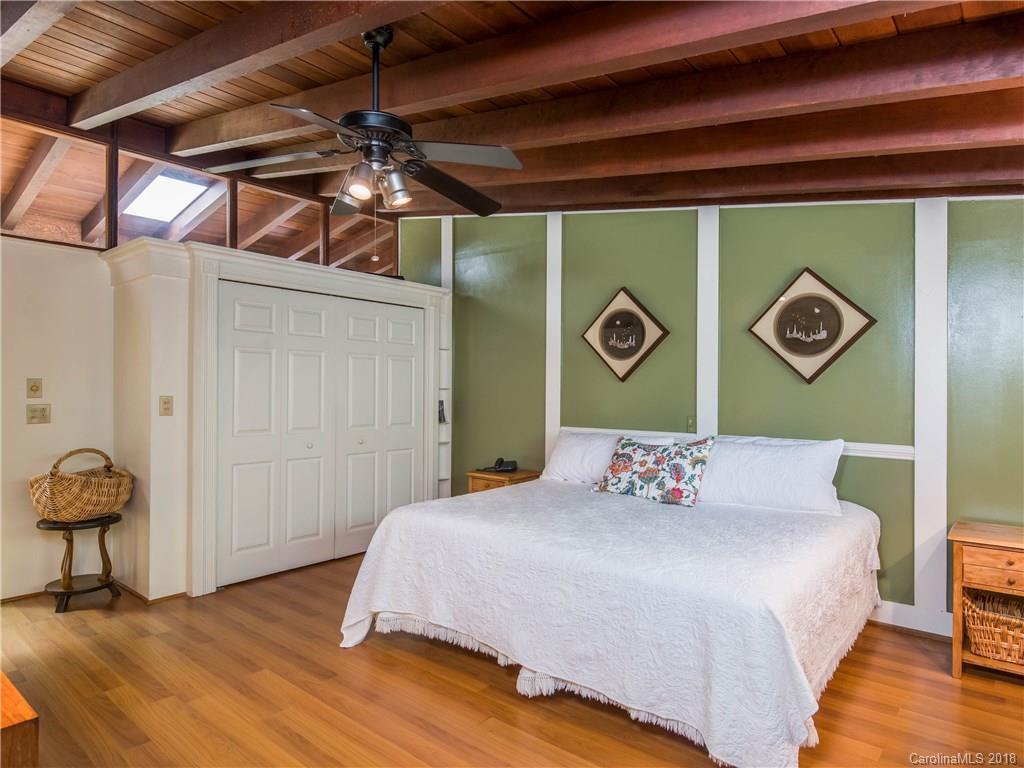 406 Balsam Road Hendersonville, NC 28792 - Photo 14 of 34 Gallery Image 14