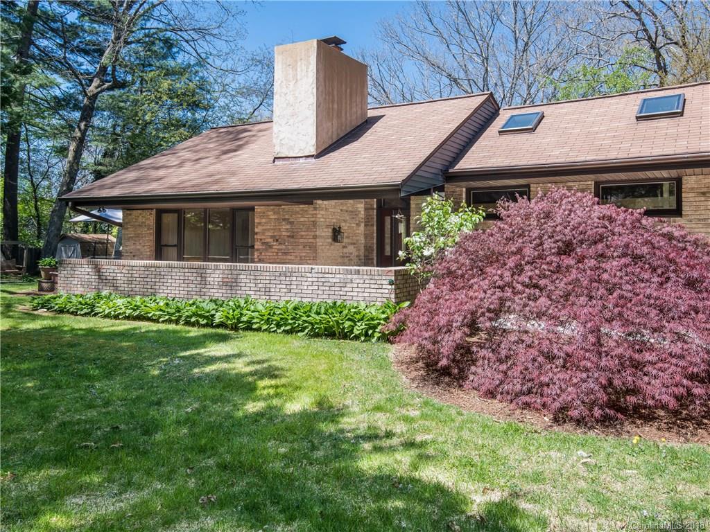 406 Balsam Road Hendersonville, NC 28792 - Photo 33 of 34 Gallery Image 33