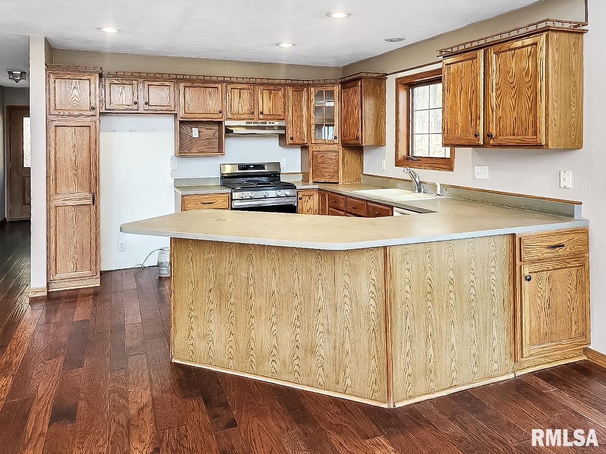 9313 West Parks School Road Princeville, IL 61559 - Photo 18 of 78