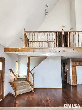 $359,000 | 9313 West Parks School Road, Princeville, IL 61559