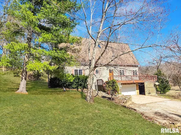 $359,000 | 9313 West Parks School Road, Princeville, IL 61559