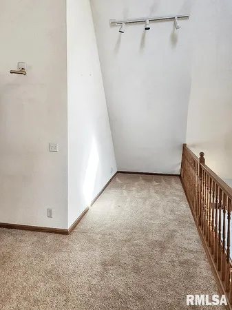 $359,000 | 9313 West Parks School Road, Princeville, IL 61559