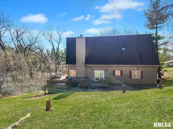 $359,000 | 9313 West Parks School Road, Princeville, IL 61559