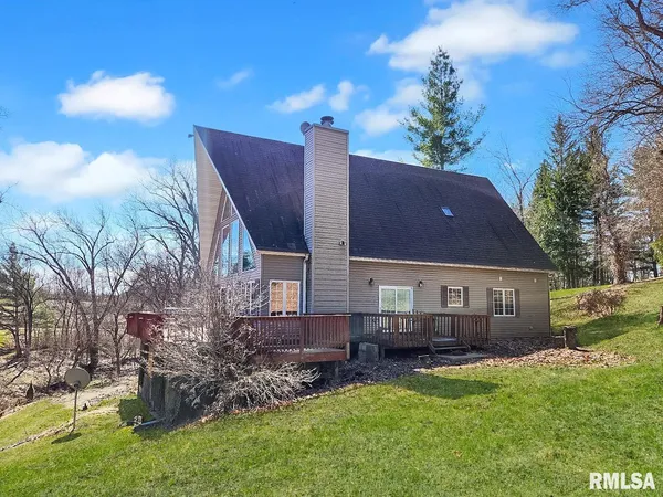 $359,000 | 9313 West Parks School Road, Princeville, IL 61559