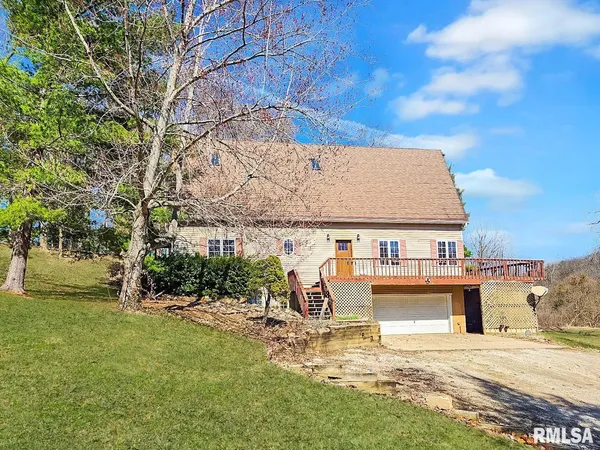 $359,000 | 9313 West Parks School Road, Princeville, IL 61559