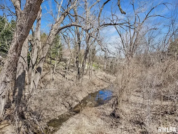 $359,000 | 9313 West Parks School Road, Princeville, IL 61559