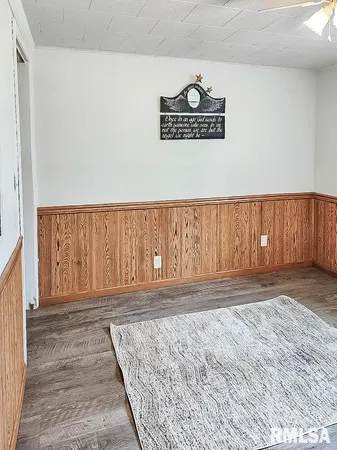 $359,000 | 9313 West Parks School Road, Princeville, IL 61559