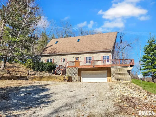 $359,000 | 9313 West Parks School Road, Princeville, IL 61559