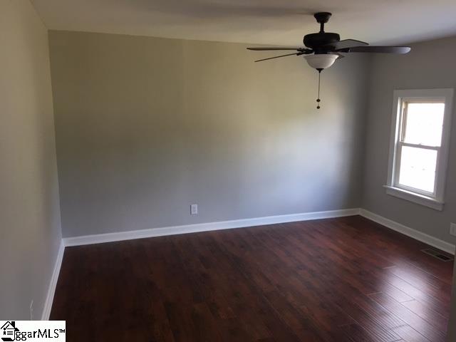 290 Gum Springs Road Greer, SC 29651 - Photo 3 of 11