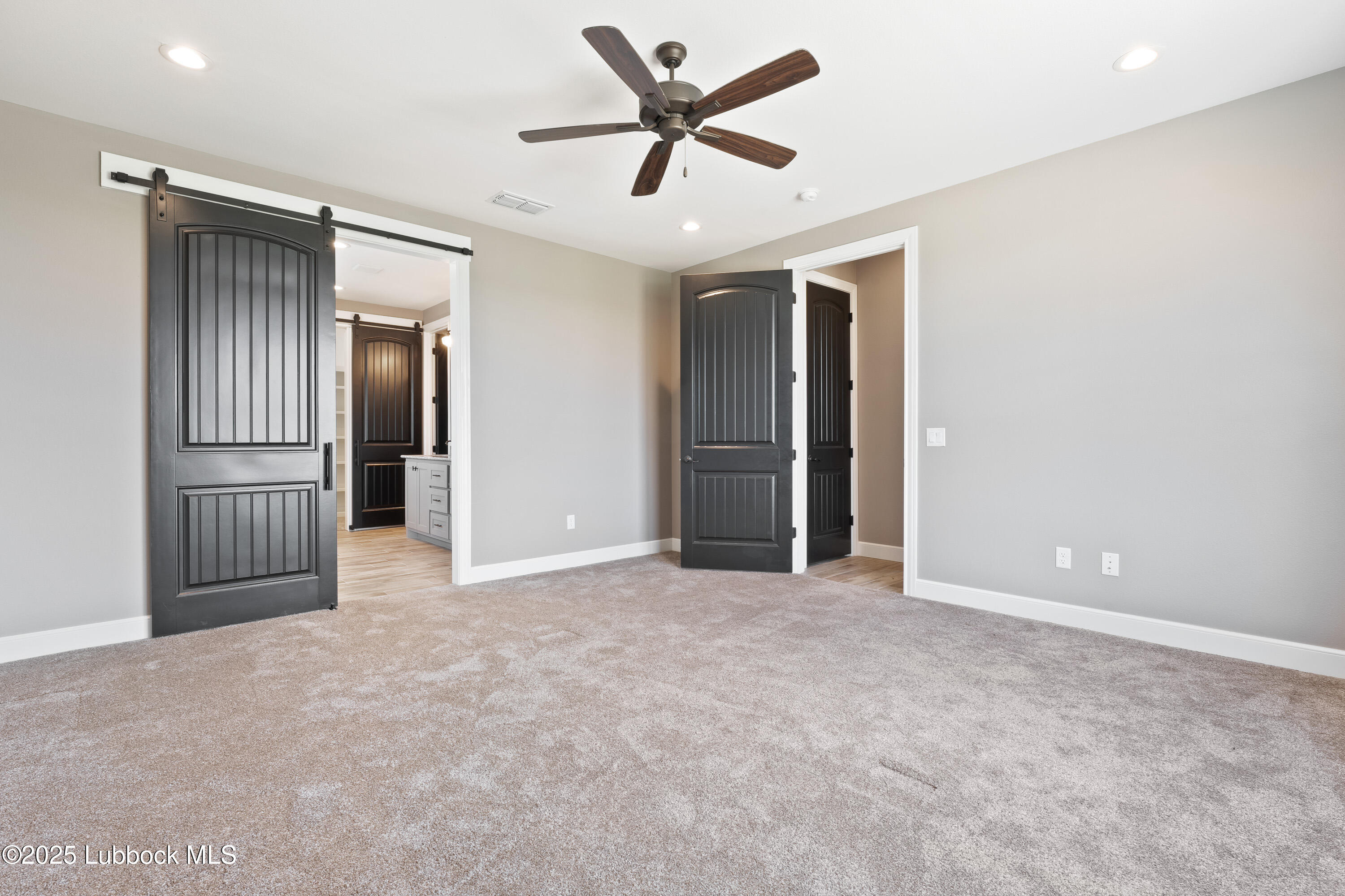 110 Ward Road Snyder, TX 79549 - Photo 13 of 37 an empty room with closet and a ceiling fan