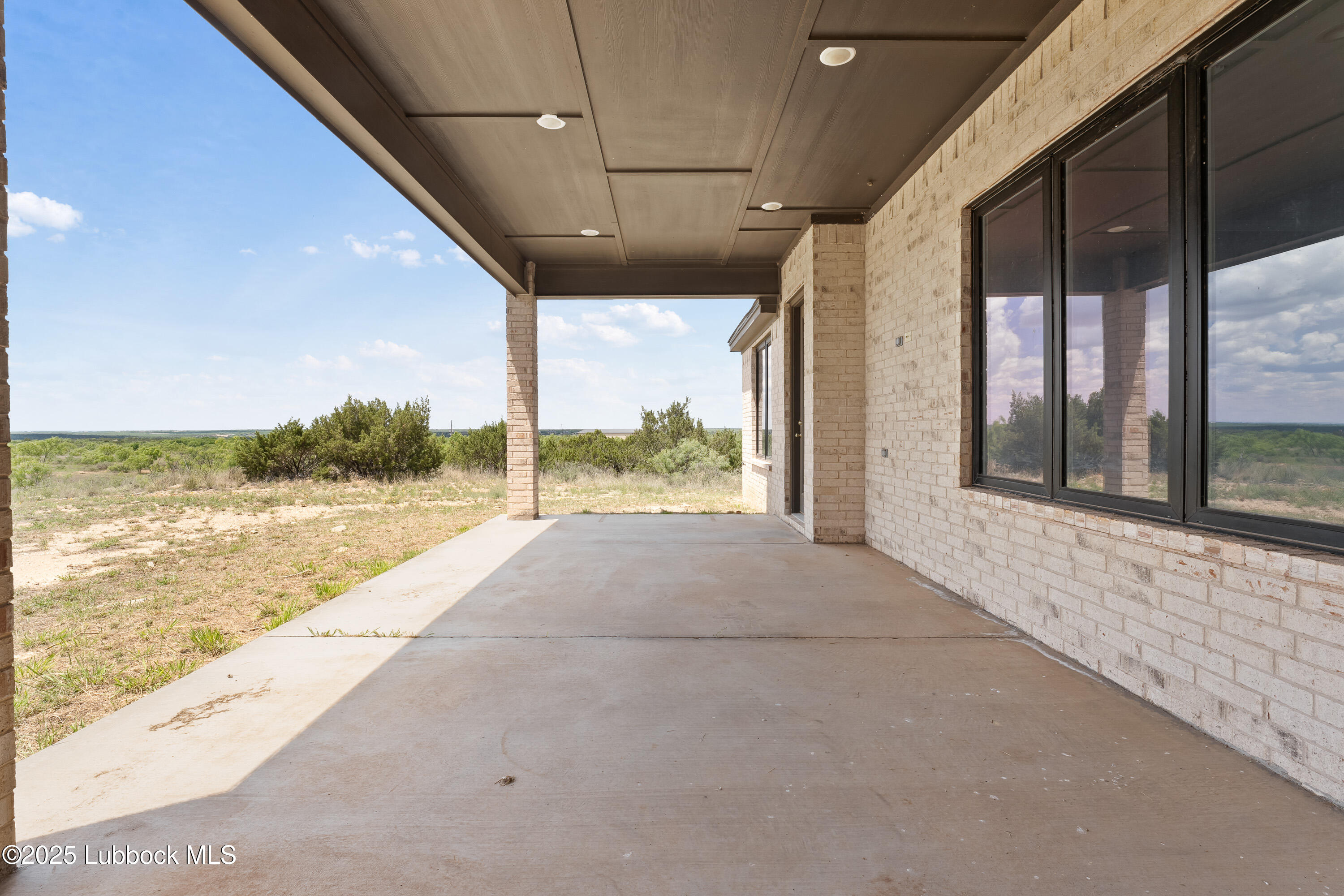 110 Ward Road Snyder, TX 79549 - Photo 31 of 37 a view of a building from a big room