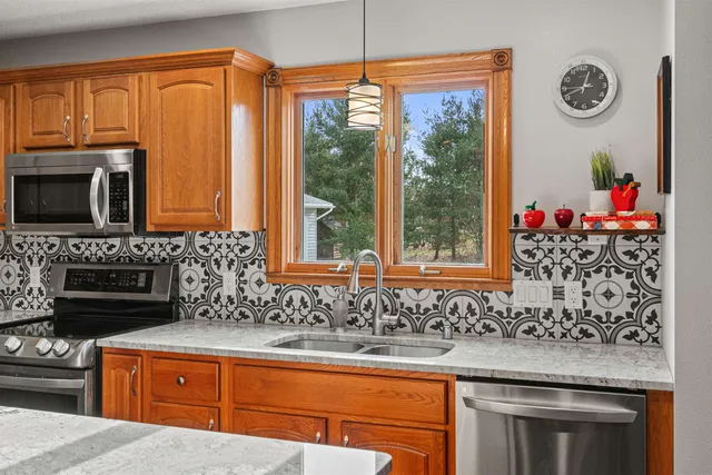 $559,900 | 352 Quiet Waters Trail, Nekoosa, WI 54457