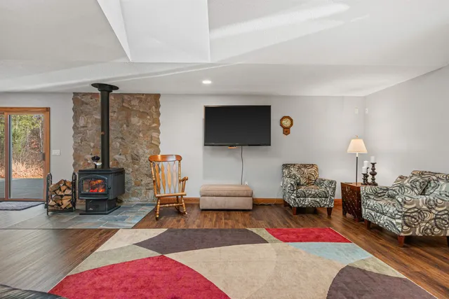 $559,900 | 352 Quiet Waters Trail, Nekoosa, WI 54457