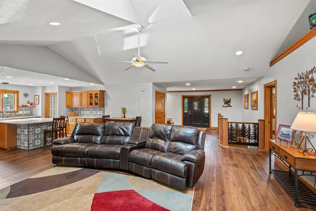 $559,900 | 352 Quiet Waters Trail, Nekoosa, WI 54457