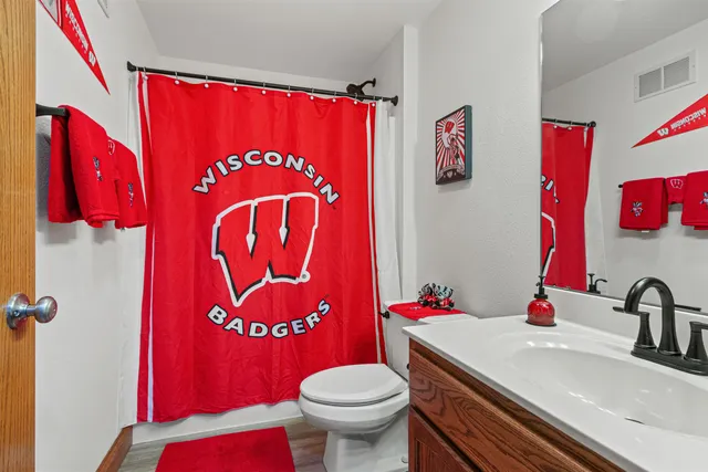 $559,900 | 352 Quiet Waters Trail, Nekoosa, WI 54457