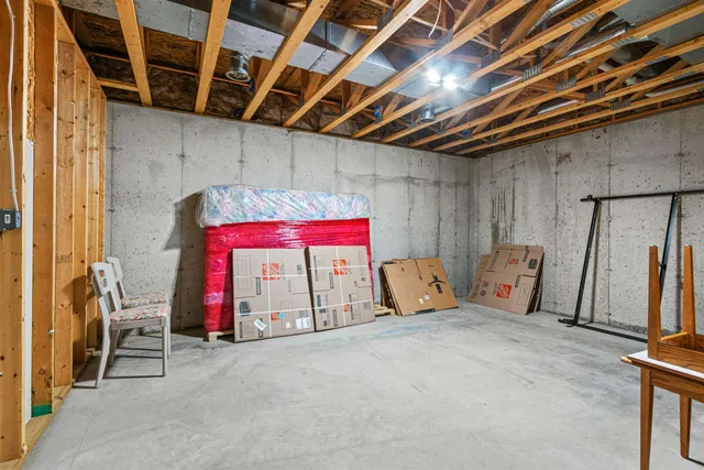 $559,900 | 352 Quiet Waters Trail, Nekoosa, WI 54457