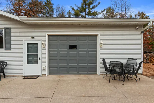 $559,900 | 352 Quiet Waters Trail, Nekoosa, WI 54457