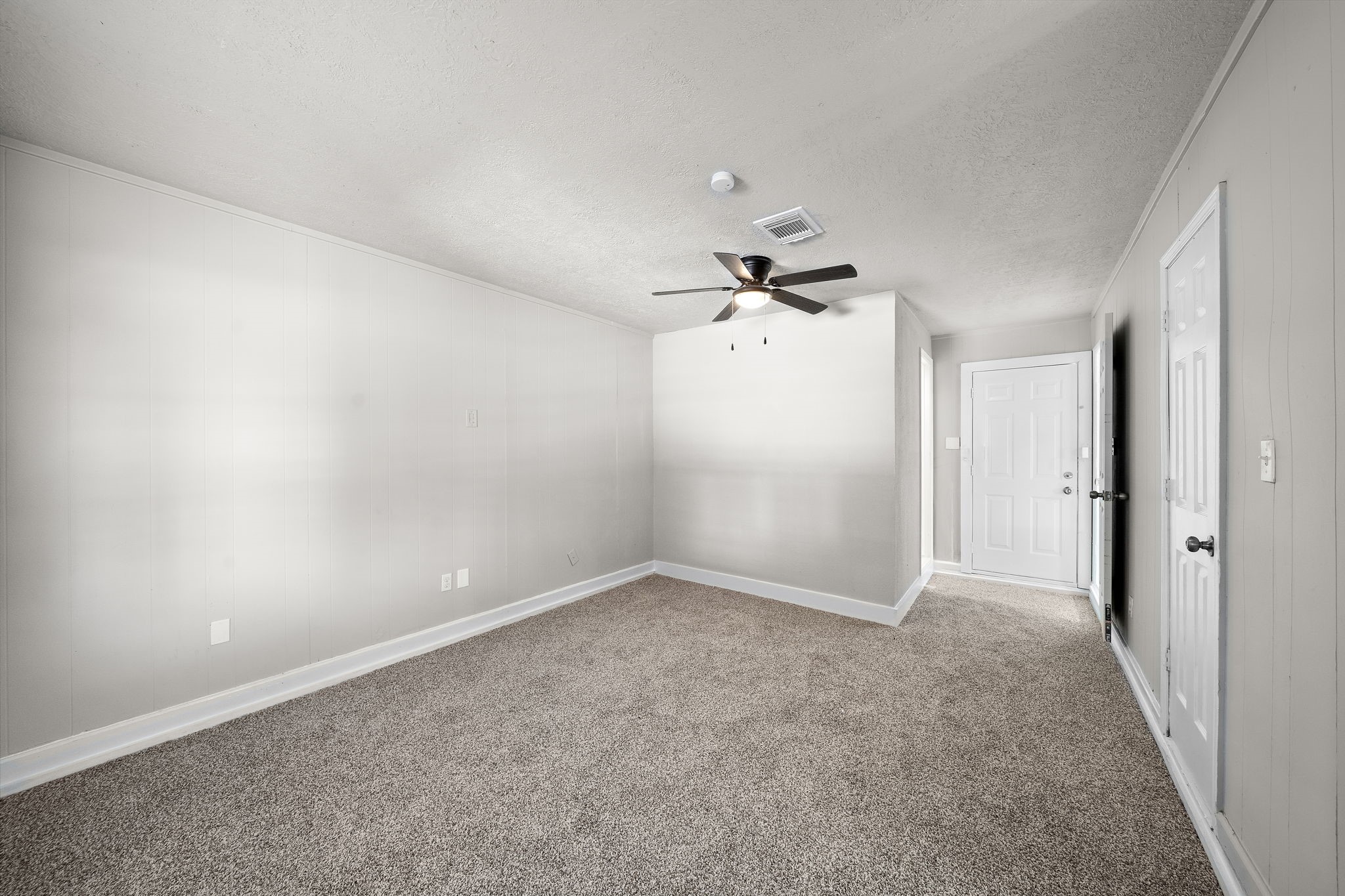 3121 Chimira Lane Houston, TX 77051 - Photo 18 of 35 a view of an empty room