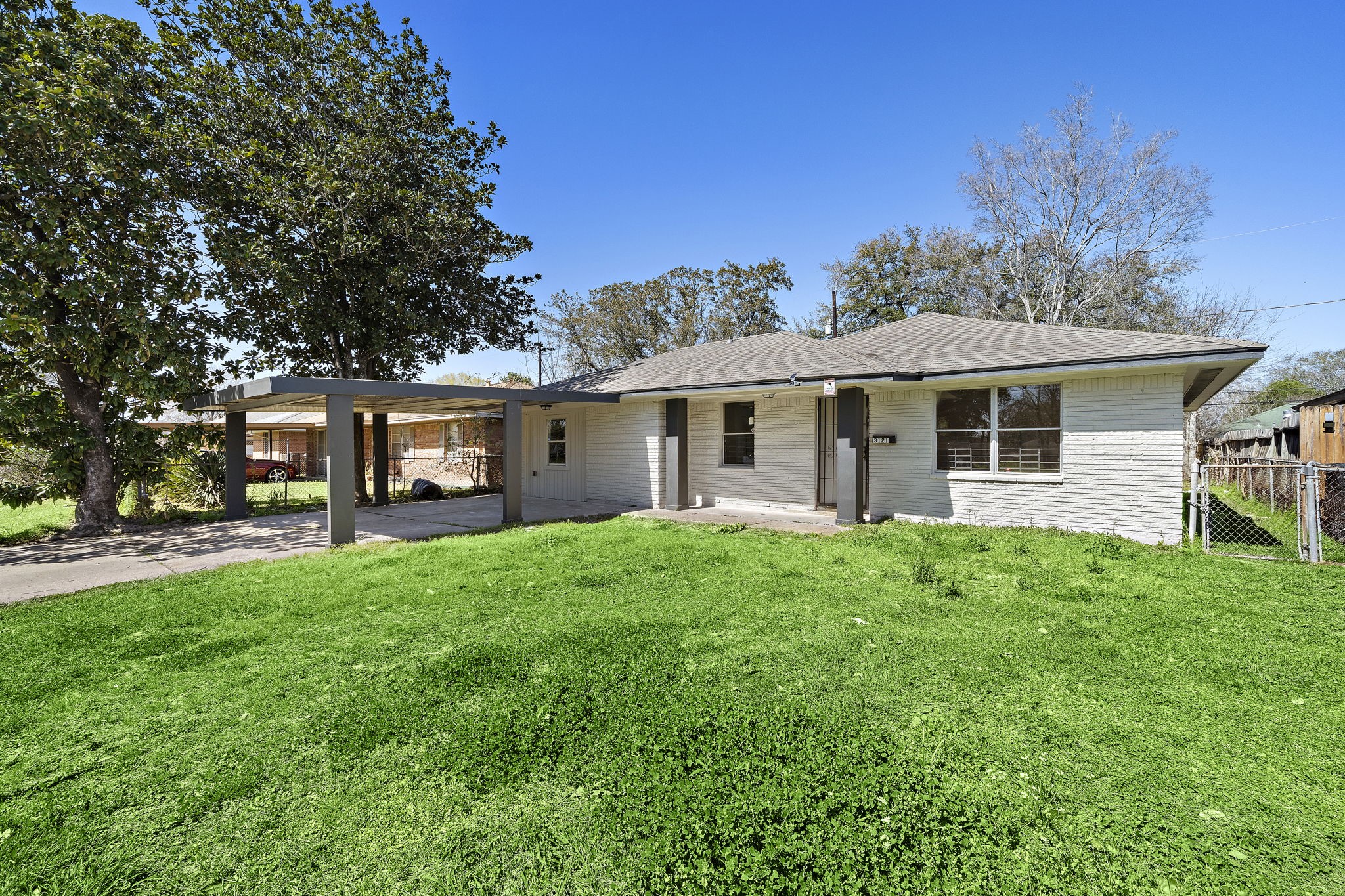 3121 Chimira Lane Houston, TX 77051 - Photo 3 of 35 a view of a house with a backyard