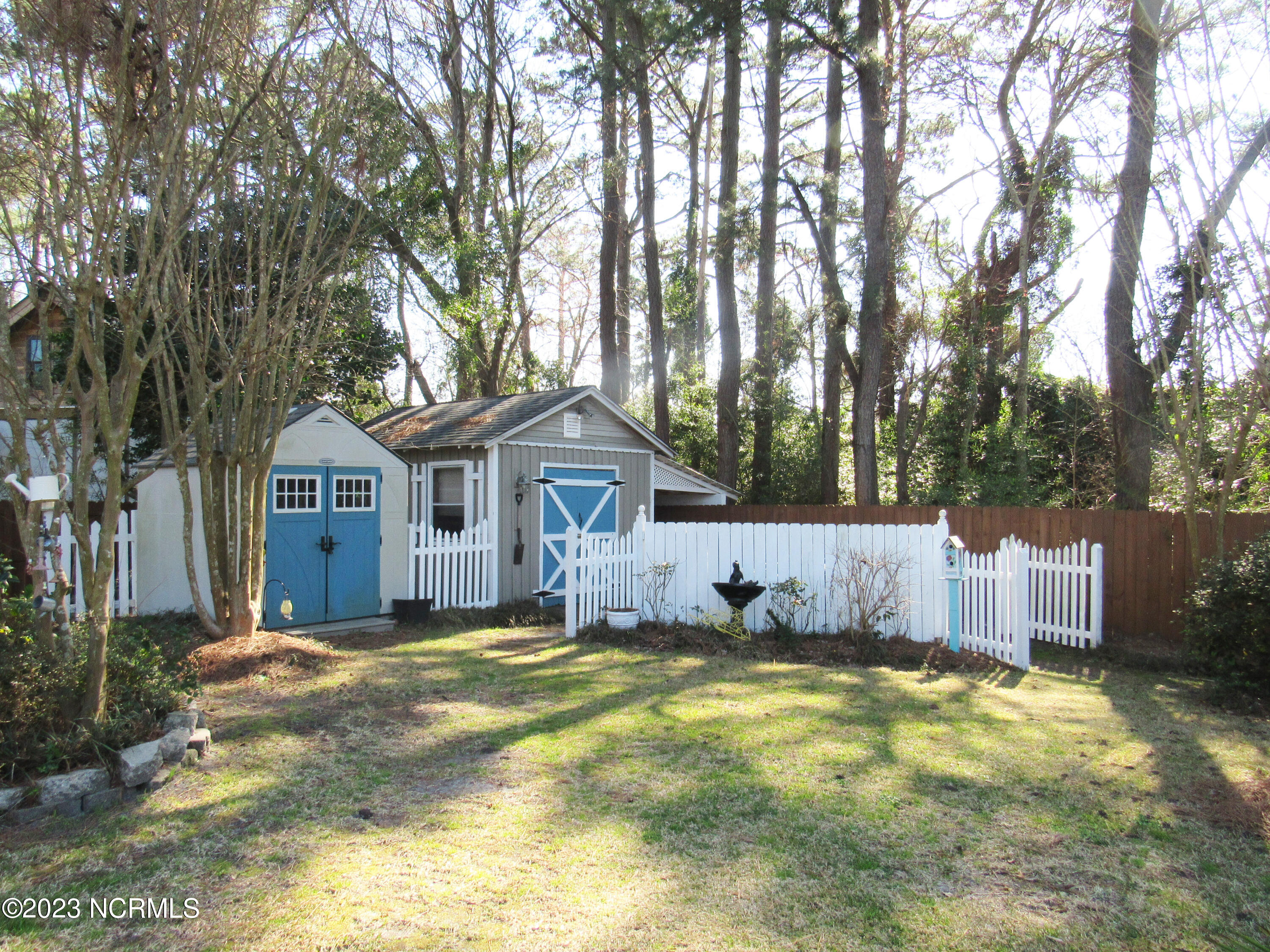 565 Kelly Road Wilmington, NC 28409 - Photo 5 of 35 He Shed and She Shed