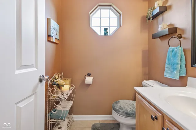 $389,900 | 8385 Belmont Drive, Avon, IN 46123