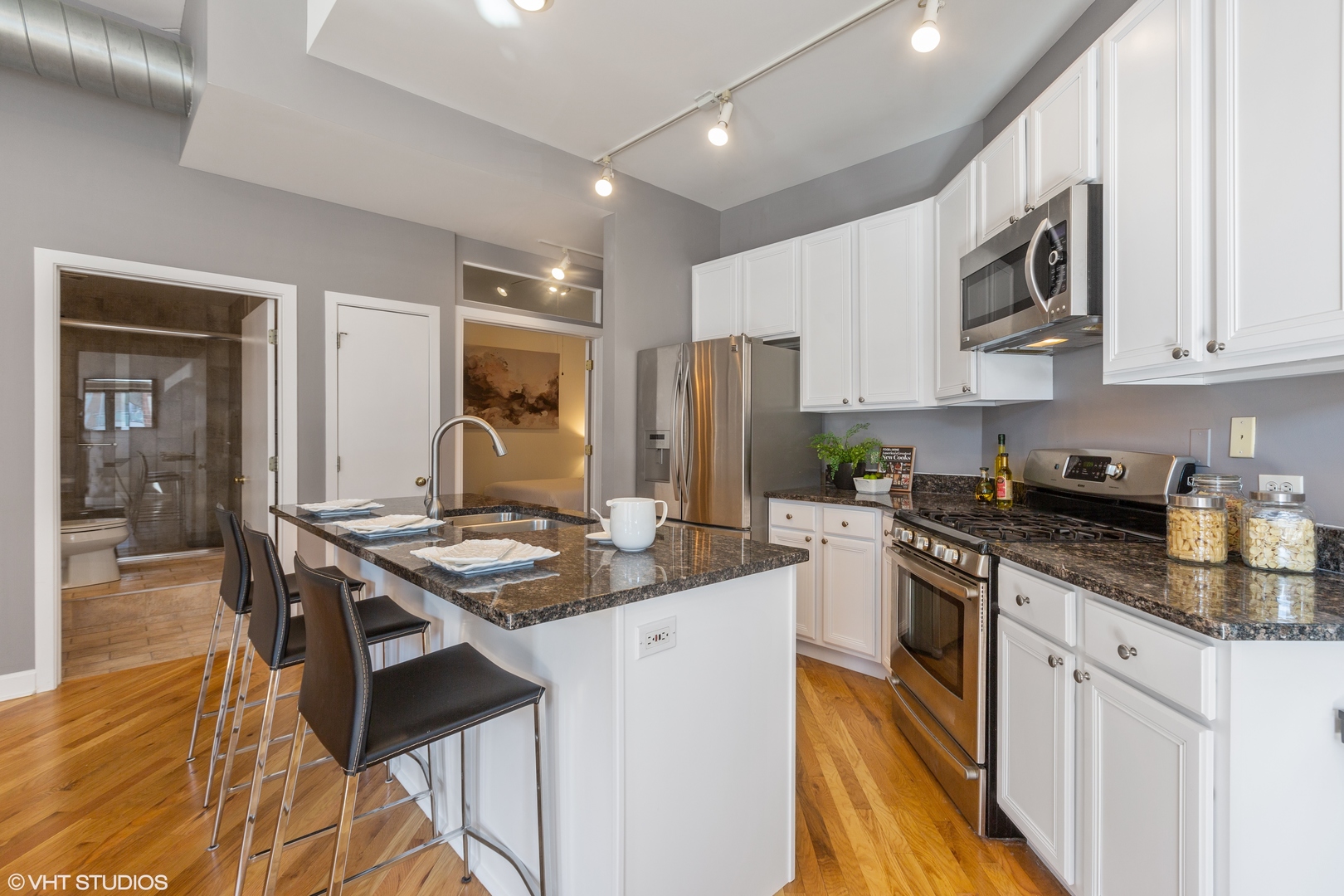 936 West Madison Street, Unit 4D Chicago, IL 60607 - Photo 2 of 13