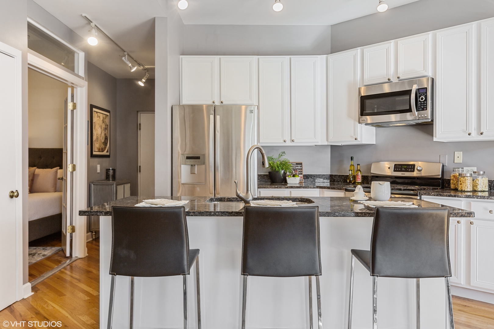 936 West Madison Street, Unit 4D Chicago, IL 60607 - Photo 3 of 13