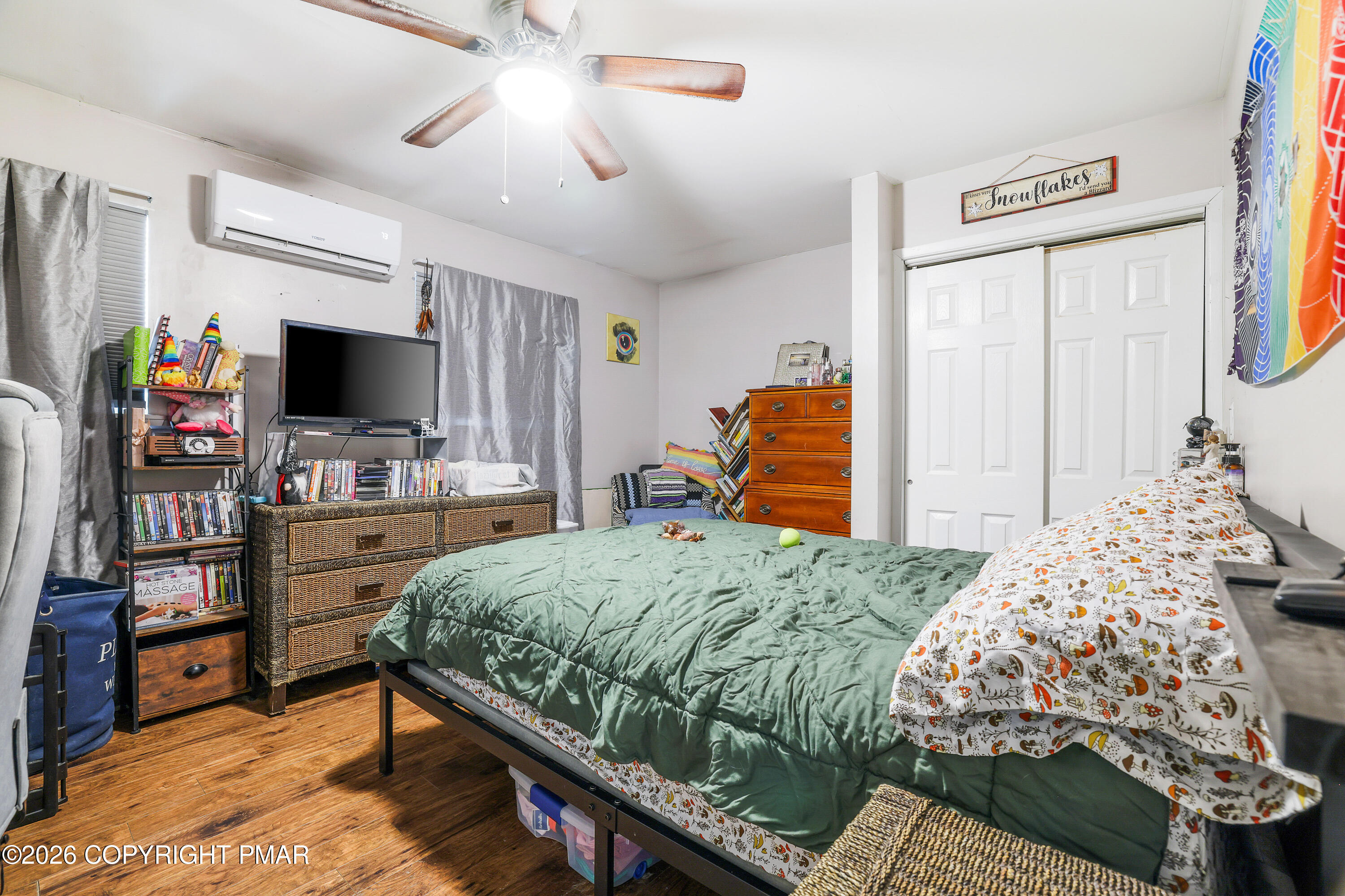 109 Stuart Place Bushkill, PA 18324 - Photo 21 of 68 21- Bedroom