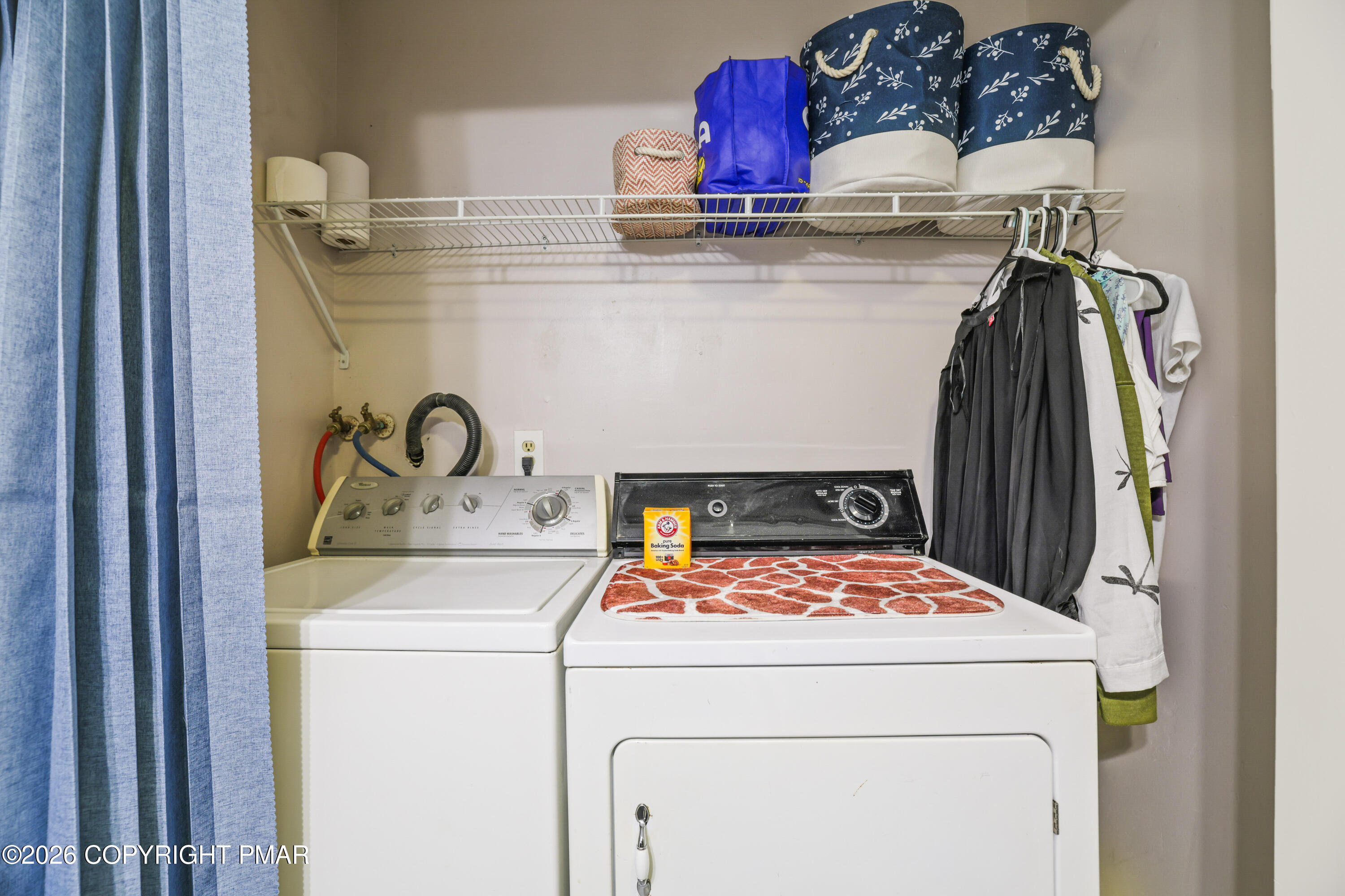 109 Stuart Place Bushkill, PA 18324 - Photo 31 of 68 30- Laundry room