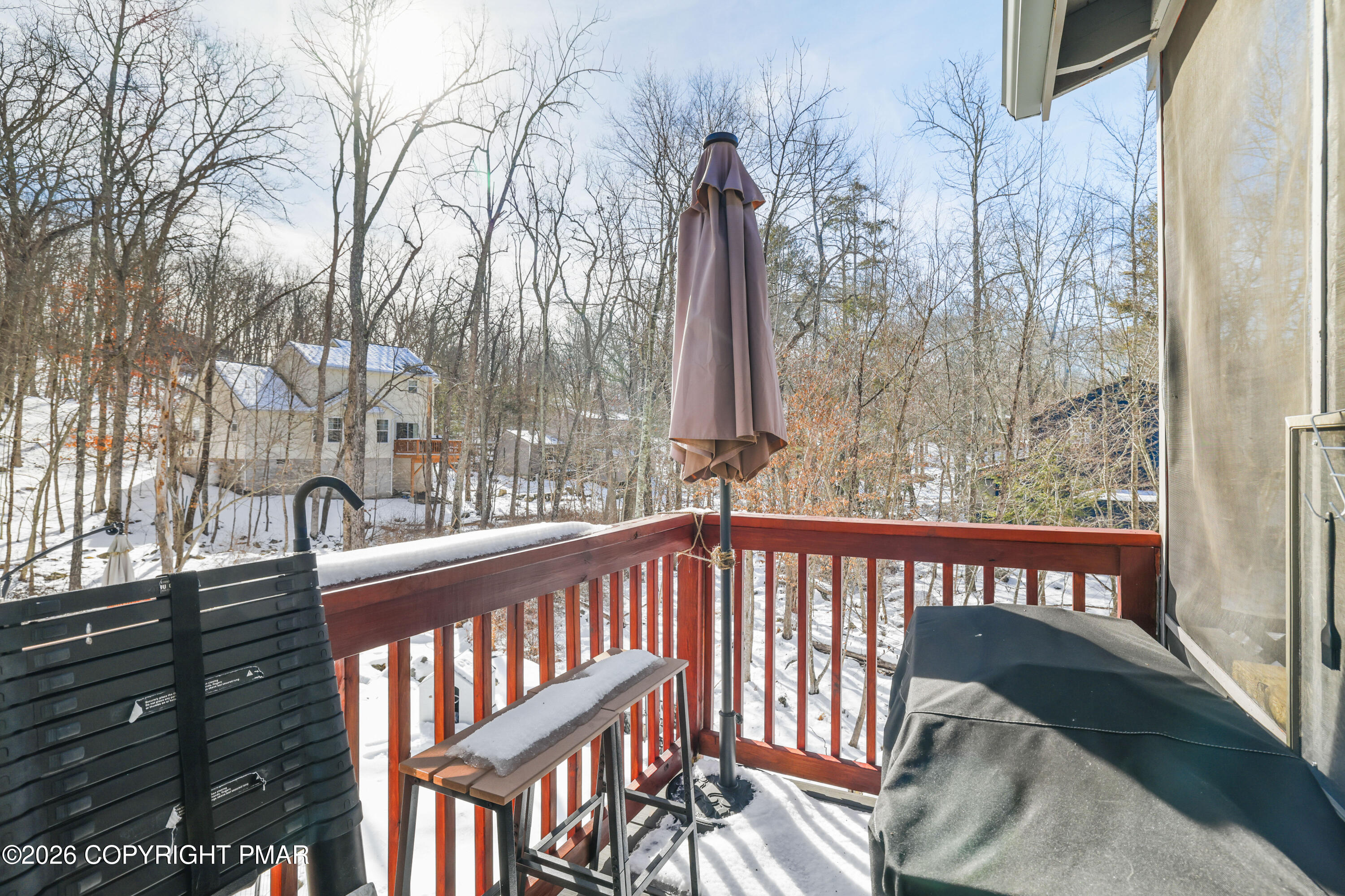 109 Stuart Place Bushkill, PA 18324 - Photo 33 of 68 32- Deck