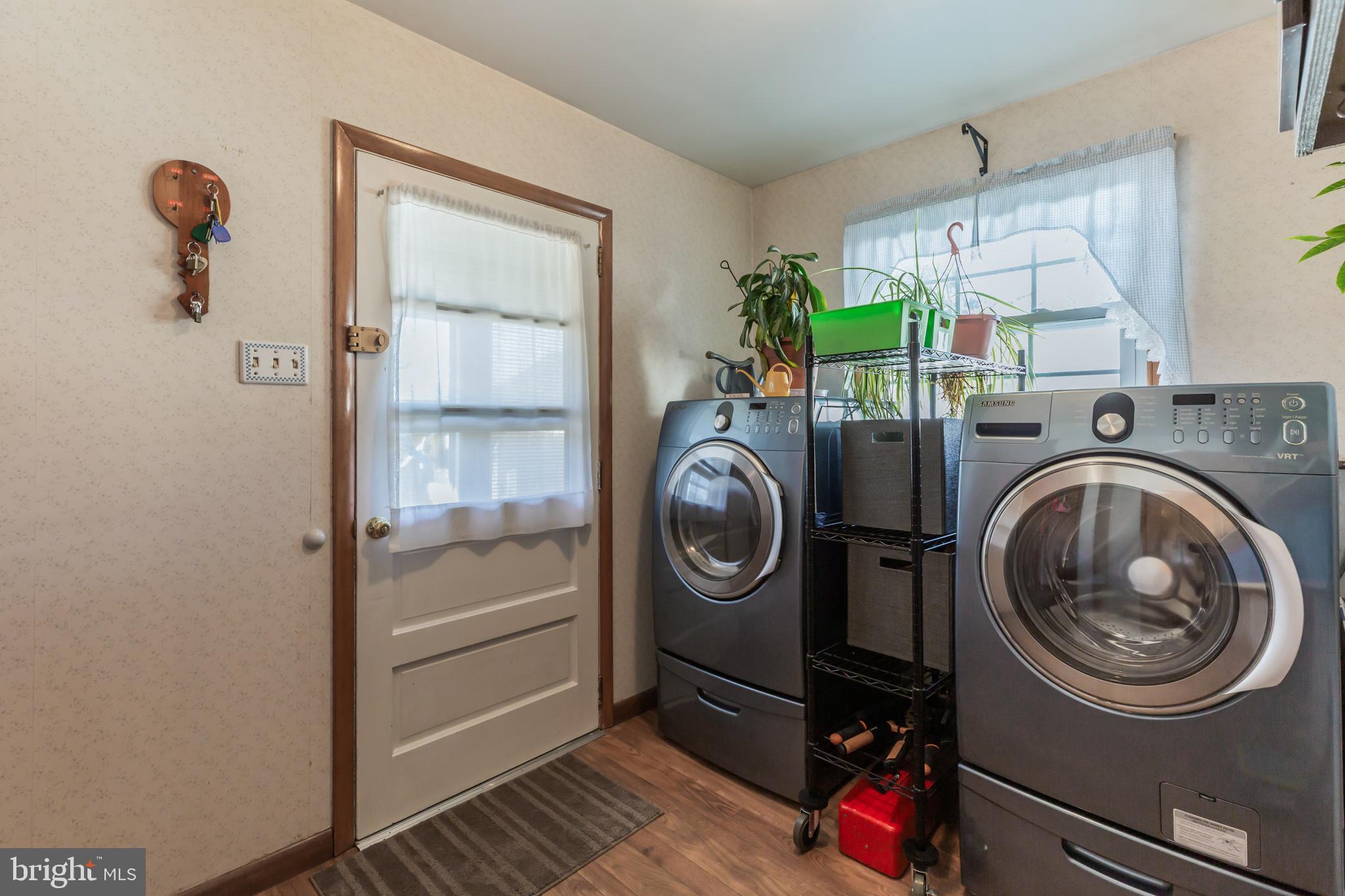 628 Democrat Road Gibbstown, NJ 08027 - Photo 5 of 17 Laundry Area