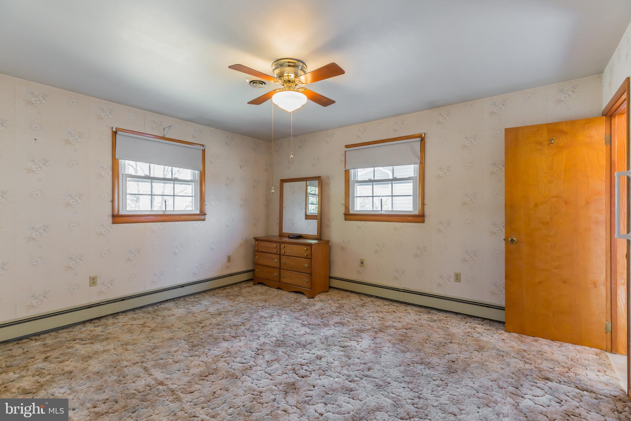 628 Democrat Road Gibbstown, NJ 08027 - Photo 7 of 17 Master Bedroom