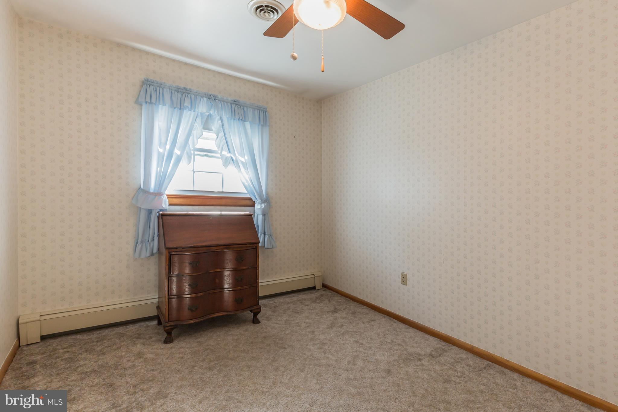 628 Democrat Road Gibbstown, NJ 08027 - Photo 8 of 17 Bedroom 1