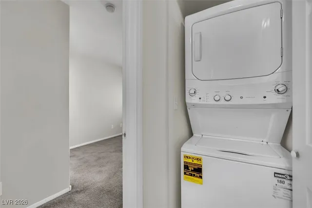 $1,935 | 5243 Los Pinos Street, Las Vegas, NV 89122