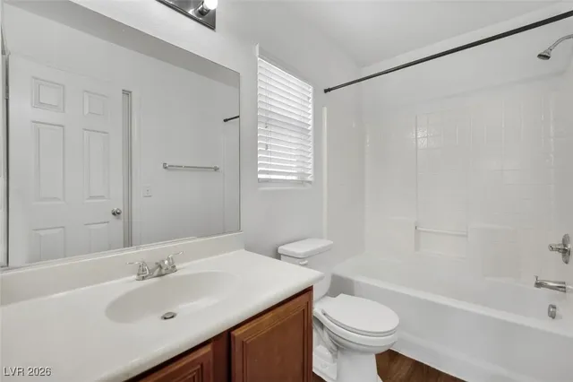 $1,935 | 5243 Los Pinos Street, Las Vegas, NV 89122