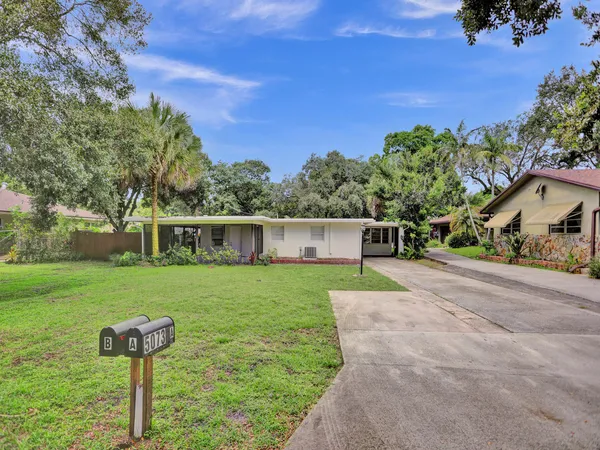 $595,000 | 5073 Southwest 28th Avenue, Dania Beach, FL 33312
