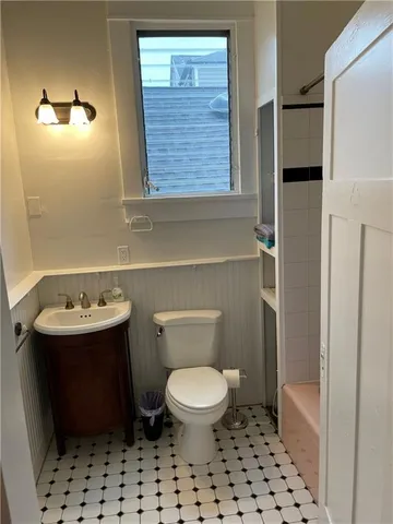 $2,500 | 3113 Constance Street, New Orleans, LA 70115